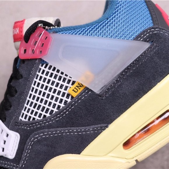 AIR Jordan  4 main image 8